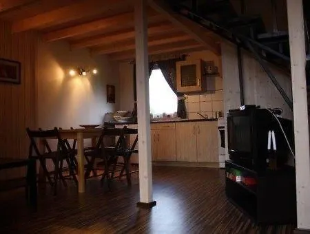 Pietrowy Klimatyzowany, Ogrzewany Z Jacuzzi Na Terenie Osrodka- U Staszka Chalet Rusinowo (Slawno)